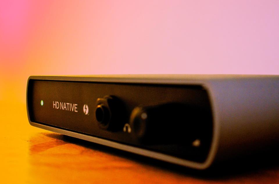 Avid HD Native Thunderbolt + HD I/O 16×16 Digital with